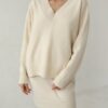 Купить Свитер NiSO V-ворот One size Молоко (SV02)