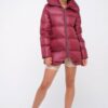 Купить Куртка женская пуховая с капюшоном Billeoni WJW03 48 Бордовый WINDSOR